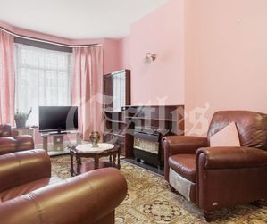 Photo 9- click for photo gallery